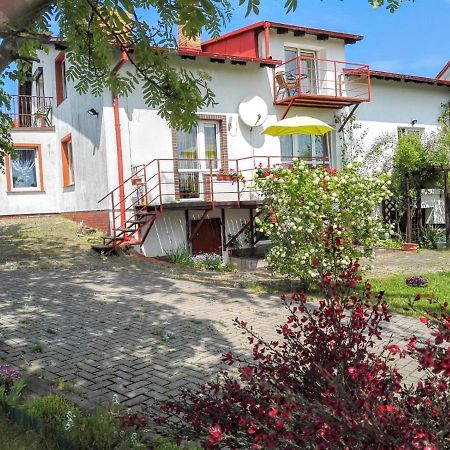 Willa Wega - Pokoje Goscinne I Domki Sianożęty Extérieur photo