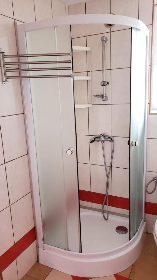 Willa Wega - Pokoje Goscinne I Domki Sianożęty Extérieur photo