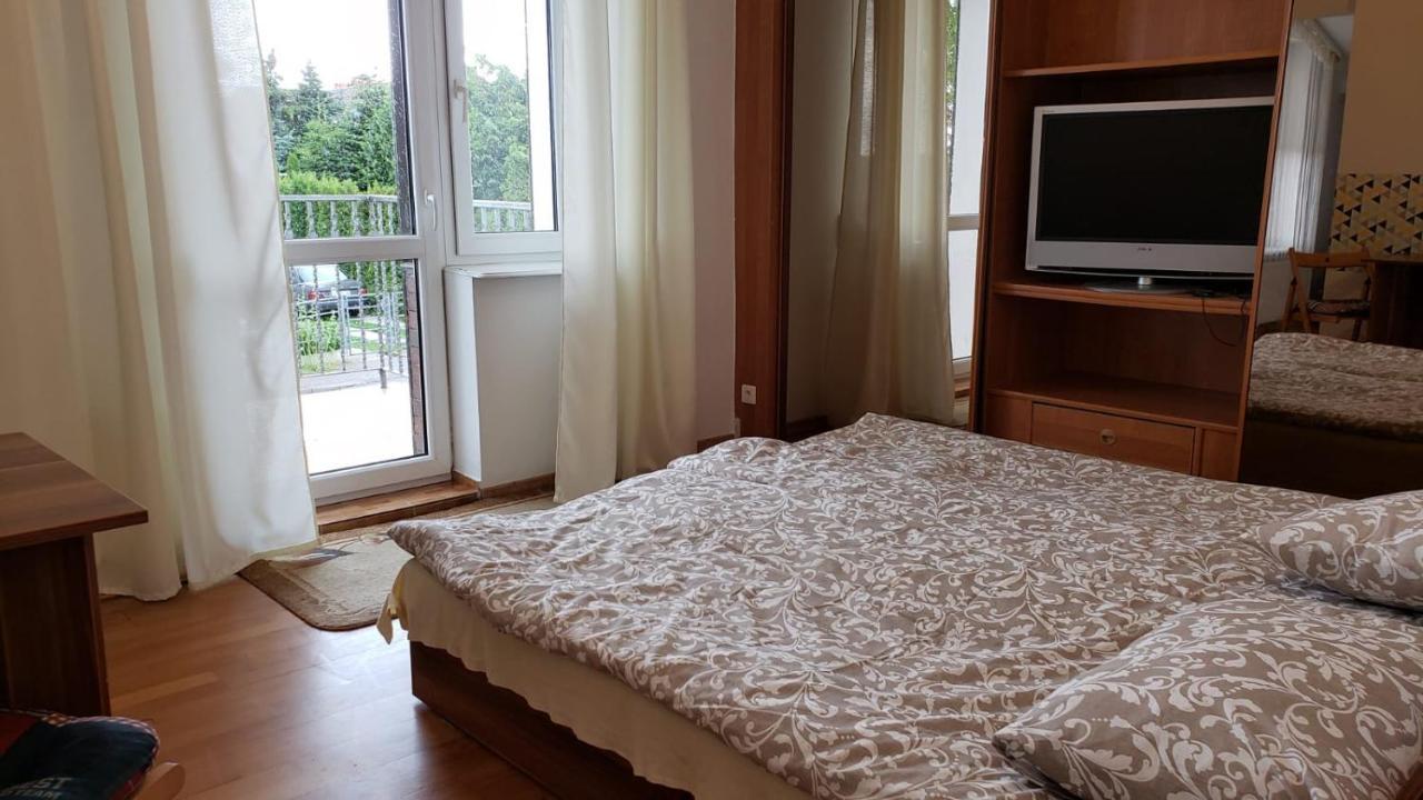Willa Wega - Pokoje Goscinne I Domki Sianożęty Extérieur photo